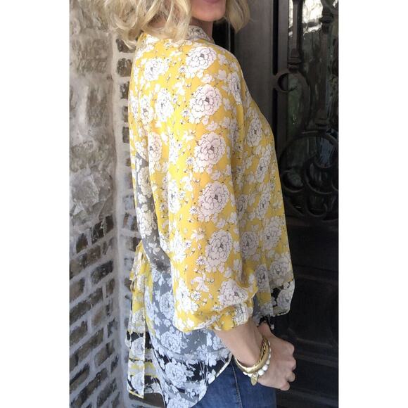 CAbi Amelia Gather‎ V Neck Hi Lo Floral Sheer Top S - Picture 2 of 14